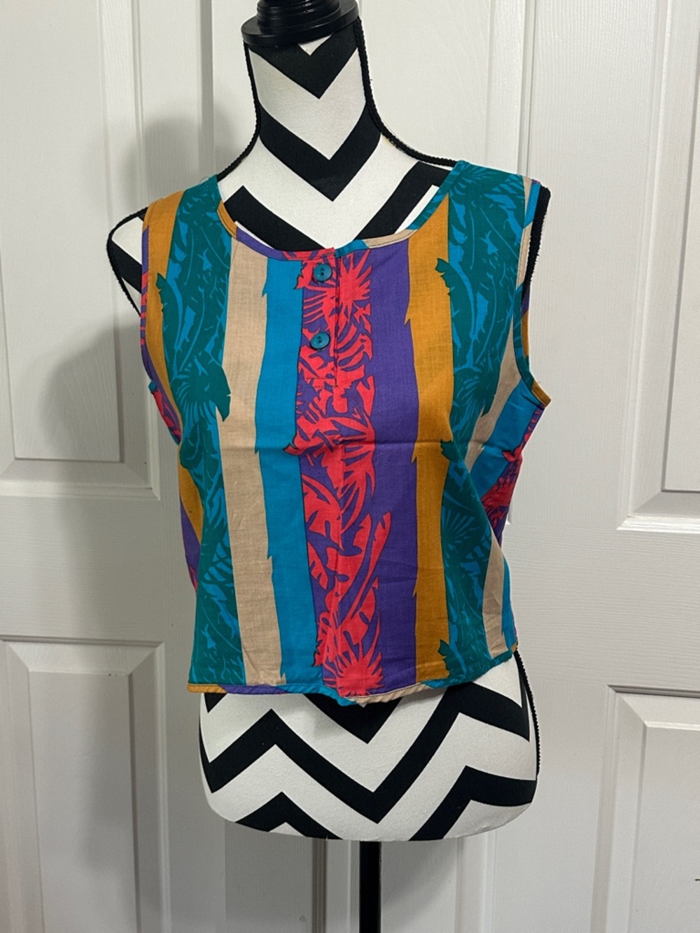 OP Ocean Pacific Vintage Sleeveless Striped Tropical Print Crop Top